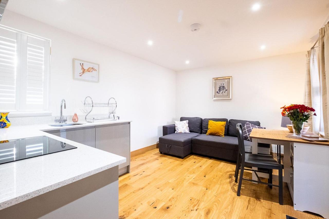 Three Tuns Apartments - Sycamore Pettistree المظهر الخارجي الصورة